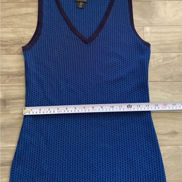 Tahari bodycon dress Medium - Picture 4 of 10